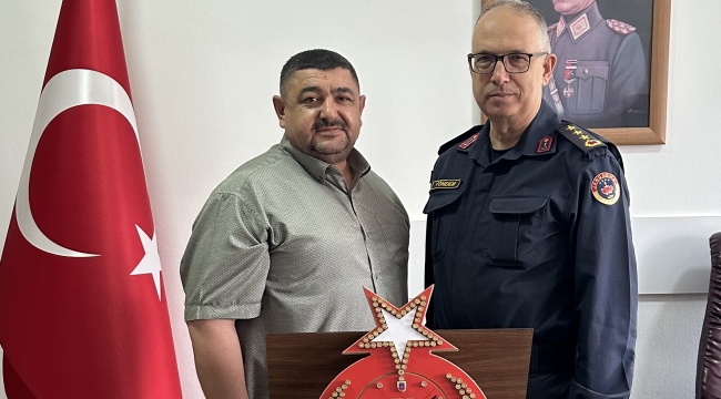 Bademci'den komutanlara ziyaret 