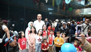 BAŞKAN ALTAY, YOĞUN İLGİ GÖREN "ÇOCUK KİTAP GÜNLERİ"NDE ÇOCUKLARLA BULUŞTU 