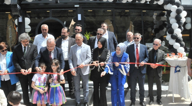 Boston Drink & Dessert Cafe 200.Şubesi Akşehir'de Hizmete Açıldı 