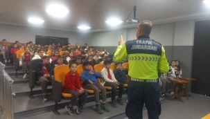 Konya'da öğrencilere ve sürücülere trafik eğitimi 