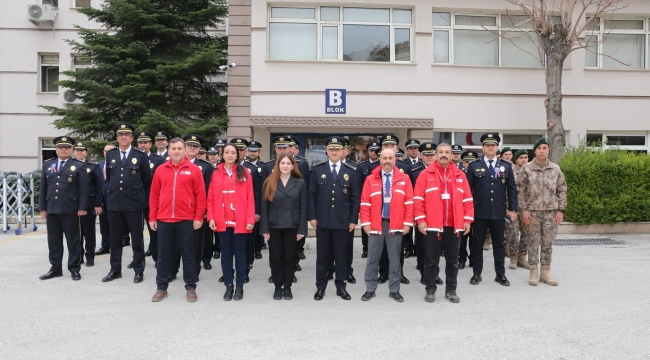 Konya Emniyet Teşkilatından Kızılay'a Kan Bağışı