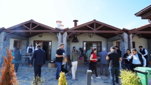 MÜZE MERAM, İRANLI MİSAFİRLERİNİ DE KENDİNE HAYRAN BIRAKTI 