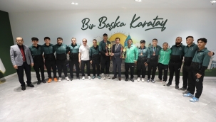 ŞAMPİYONLAR BAŞKAN'LA BULUŞTU, HEDEF OLİMPİYAT 