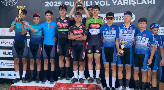 TORKU BALIKESİR'DE KÜRSÜ KAPATTI 