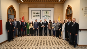 AK PARTİ GENEL BAŞKAN YARDIMCISI YAYMAN BAŞKAN ALTAY'I ZİYARET ETTİ 