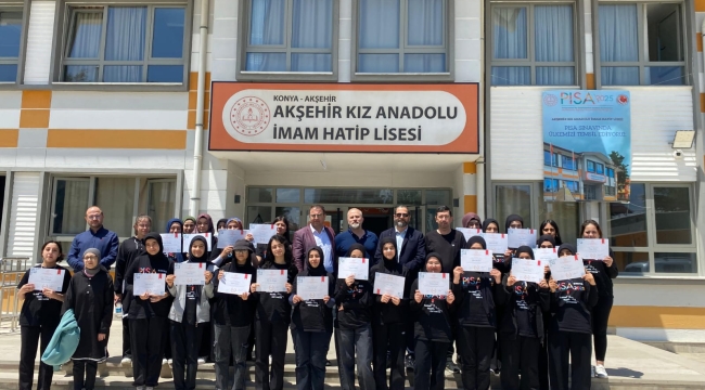 AKŞEHİR KIZ ANADOLU İMAM HATİP LİSESİ'NDEN PISA 2025 BAŞARISI 