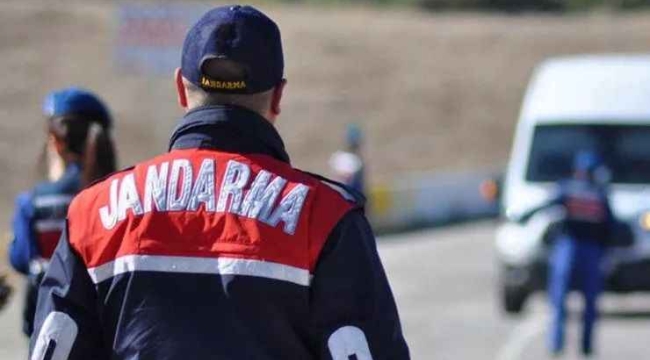 ARANAN ŞAHISLAR JANDARMADAN KAÇAMADI