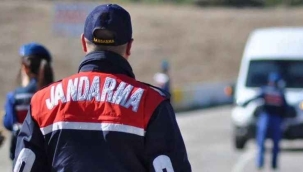 ARANAN ŞAHISLAR JANDARMADAN KAÇAMADI