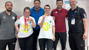 DOSD MERAM'IN ÖZEL SPORCULARINDAN 4 ALTIN BİR GÜMÜŞ 