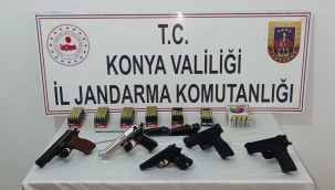JANDARMA TARAFINDAN YAPILAN OPERASYONDA 5 ADET RUHSATSIZ SİLAH ELE GEÇİRİLDİ 