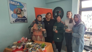 ŞÜKRAN PINARCAN,SELÇUKYA KÜLTÜR EVİNDE OKURLARIYLA BULUŞTU 