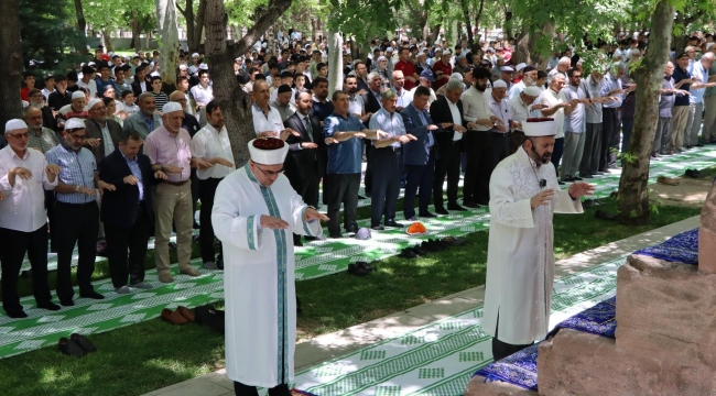 Tarihi Namazgahta "Yağmur Duası" Yapıldı. 