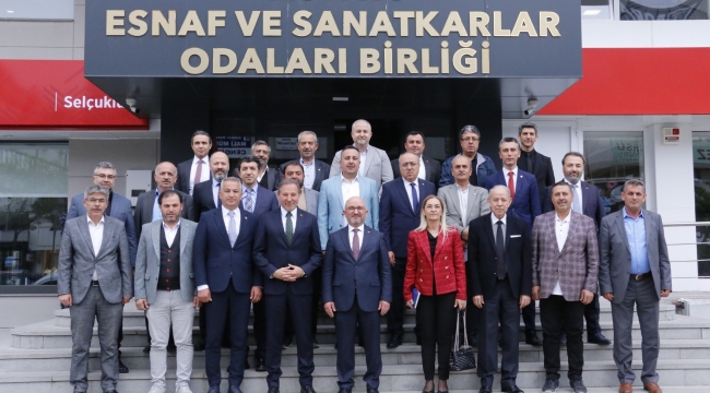 TSE ve Esnaf Sanatkârlar düzenlenen toplantıda bir araya geldi. 