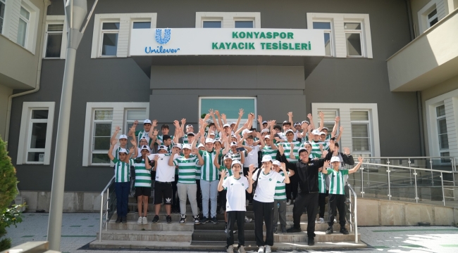 TÜMOSAN KONYASPOR'UN YENİ MİSAFİRLERİ: MAHALLENİN KÜÇÜK YILDIZLARI 