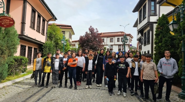 Turgut Ortaokulu'ndan Eskişehir'e Kültür ve Doğa Gezisi 