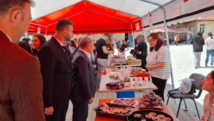 YUNAK'TA 3 GÜNDE 3 OKULDAN KERMES 
