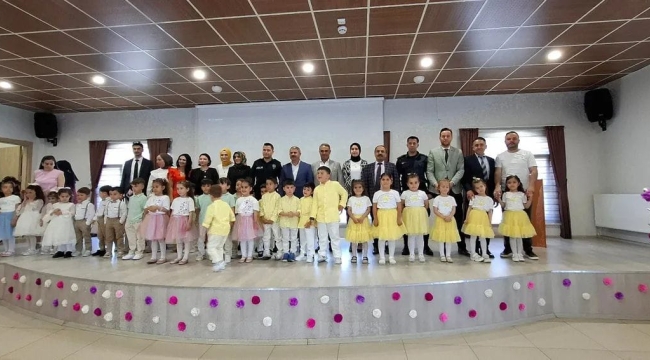 Yunak'ta Anneler Günü Coşkuyla Kutlandı 