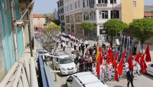 YUNAK'TA GENÇLİK HAFTASI KUTLAMALARI BAŞLADI 