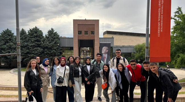 YUNAK'TA ÖĞRENCİLER ODTÜ VE HACETTEPE ÜNİVERSİTELERİNİ GEZDİ 
