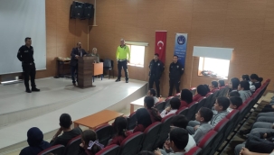 YUNAK'TA TRAFİK HAFTASI ETKİNLİKLERİ 