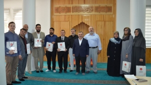 Din Görevlileri Arasında "Ayet ve Hadis Ezberleme" Yarışması Düzenlendi