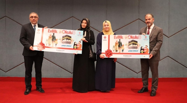 Evlilik ve Baba Okulu Programları Tamamlandı, Toplu Nikah ve Umre Ödülüyle Taçlandı