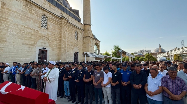 Kazada hayatını kaybeden Polis Memuru Aybars Musa Ergin toprağa verildi