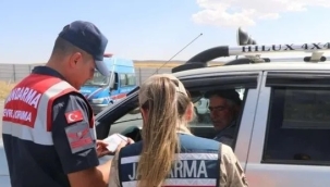 Konya Jandarmadan Huzur ve Güven uygulaması! 8 bin 472 kişi sorgulandı 