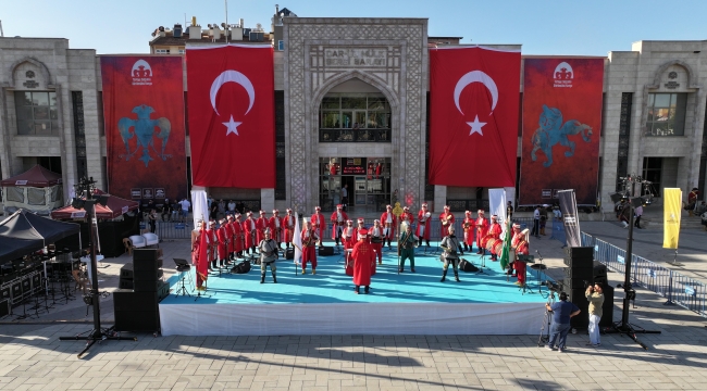 KONYA'NIN DARÜLMÜLK OLUŞUNUN 928. YIL DÖNÜMÜ BÜYÜK BİR COŞKUYLA KUTLANDI