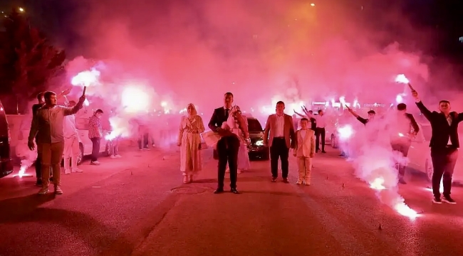 Sosyal medyada tepki çeken kız isteme merasimine emniyet müdahalesi 