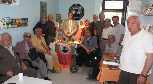 TARİHÇİ ERCAN ARSLAN SELÇUKYA 'DA OKURLARIYLA BULUŞTU 