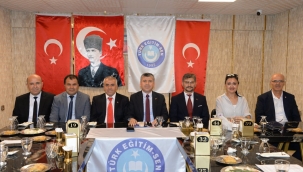 VELİ DOĞRUL ADAYLIĞINI AÇIKLADI 