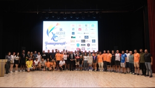 12. AKŞEHİR XC OPEN'DA GÖKYÜZÜNÜ RENKLENDİREN ŞAMPİYONLAR ÖDÜLLERİNİ ALDI 