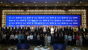 AK PARTİ GENEL BAŞKAN YARDIMCISI DEMİR: "KONYA BELEDİYELERİ BÜYÜK İŞLER YAPIYOR" 