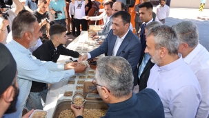 AK Parti Konya'dan Aşure Ikramı 