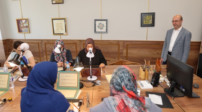 BAŞKAN PEKYATIRMACI SELÇUKLU GELİŞİM VE TEKNOLOJİ AKADEMİSİ'Nİ ZİYARET ETTİ