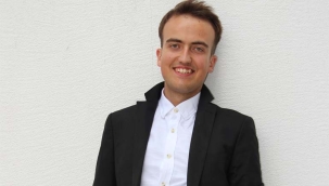 DERYA ŞEN'DEN KEMAL SUNAL PROJESİ 