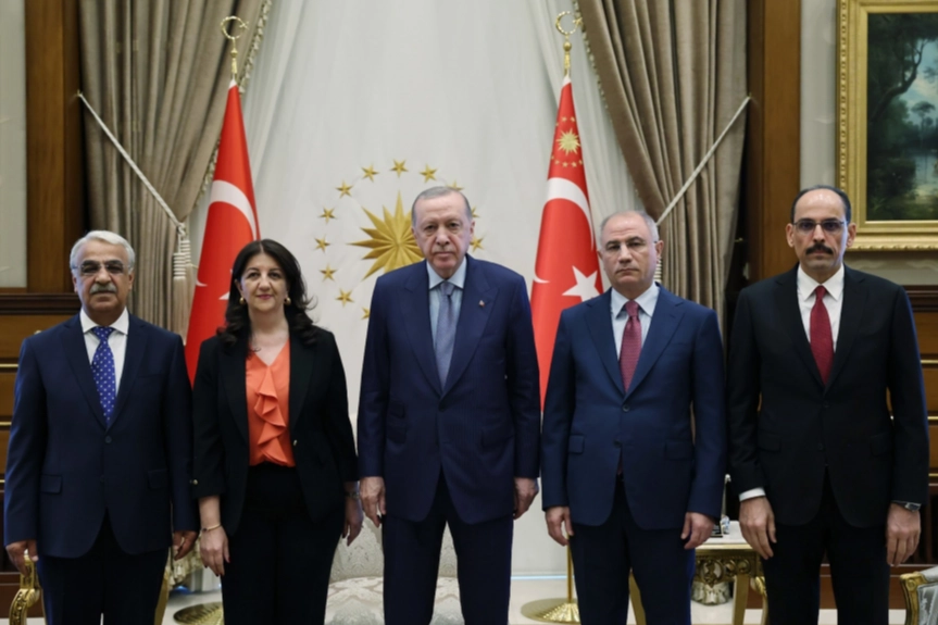 Erdoğan, DEM Parti Heyetini Külliye'de kabul etti
