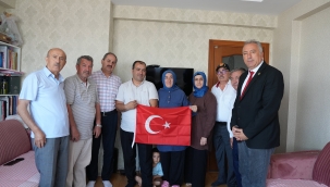 KONYA BÜYÜKŞEHİR 15 TEMMUZ GAZİLERİNİ EVLERİNDE ZİYARET ETTİ 