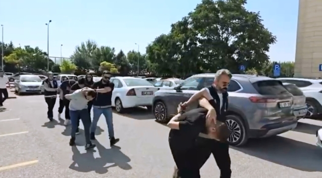 Konya polisinden ikinci dalga fuhuş operasyonu: 2 kişi tutuklandı