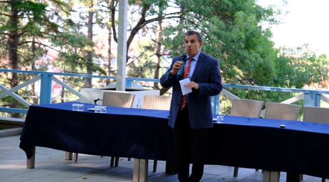 Prof. Dr. Üstün Dökmen'den Anlamlı Söyleşi! 