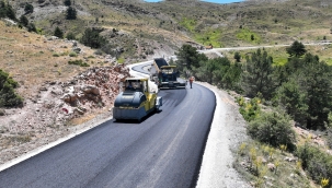 SELÇUKLU BELEDİYESİ DIŞ MAHALLE BAĞLANTI YOLLARINDA KONFORU YÜKSELTİYOR 