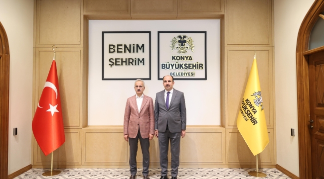 ULAŞTIRMA VE ALTYAPI BAKANI URALOĞLU BAŞKAN ALTAY'I ZİYARET ETTİ