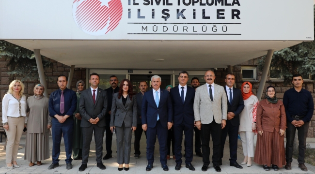 Vali İbrahim Akın, 2025 Aile Yılı Kapsamında STK Temsilcileriyle Bir Araya Geldi