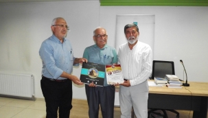 "Yıllar ve yollar bana Kırk kitap yazdırdı" 