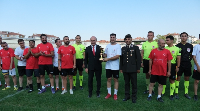 AKŞEHİR'DE TARİHİ FUTBOL MAÇI CANLANDIRILDI 
