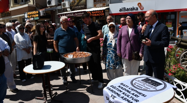 Batı Cephesi Kadınları Derneği'nden Şehitler İçin Lokma ve Dua 