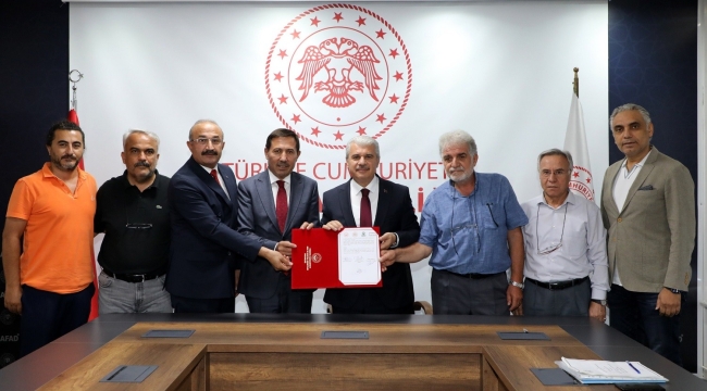 KARATAY'A HUZUREVİ YAŞLI BAKIM VE REHABİLİTASYON MERKEZİ KAZANDIRILIYOR 