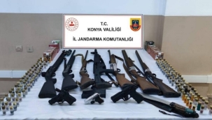 Konya'da Jandarma'dan iki adrese silah operasyonu! 