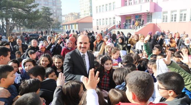 BAŞKAN ALTAY: "EĞİTİM DESTEĞİ BAŞVURULARIMIZ BAŞLADI" 